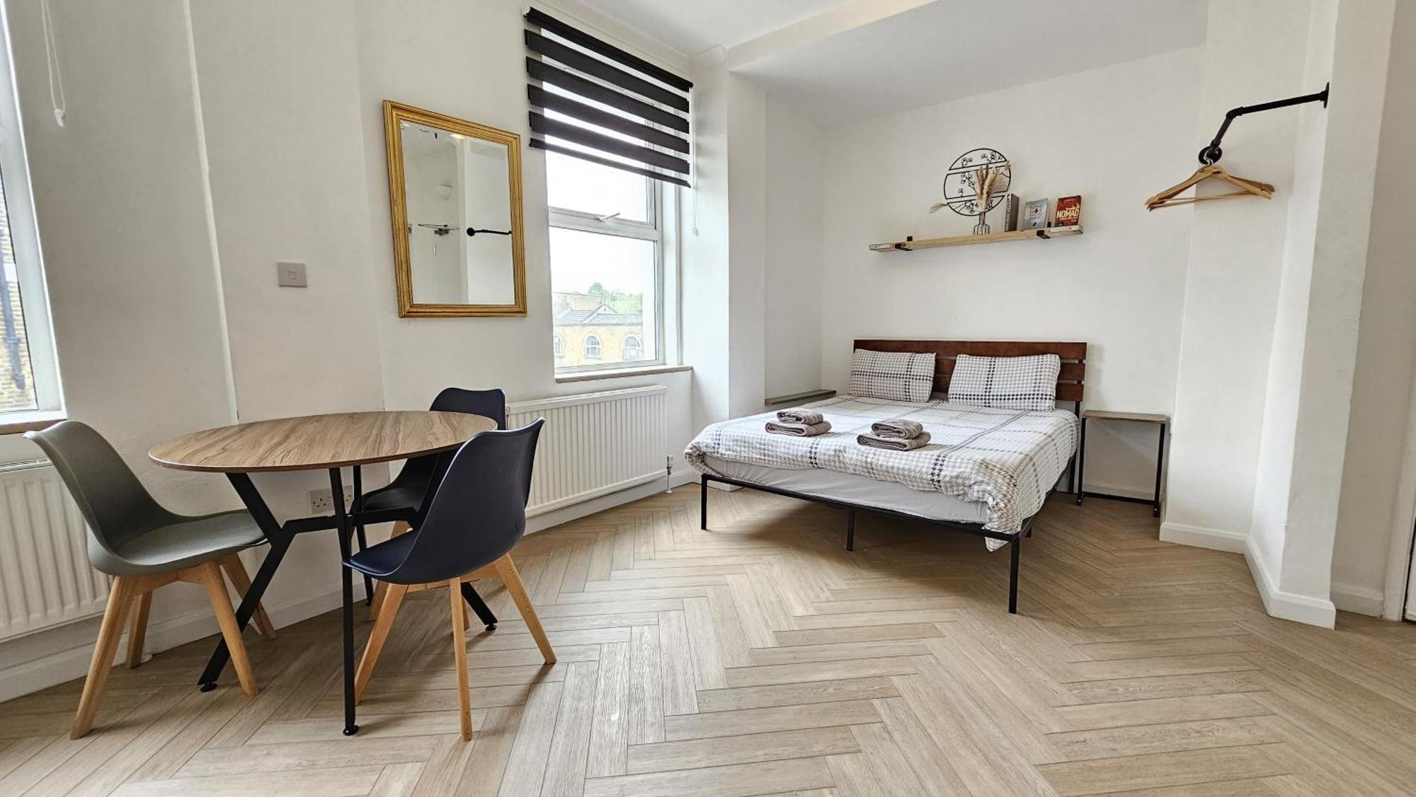 Newly Renovated Studios & Ensuite Rooms! - Camberwell Londra Dış mekan fotoğraf