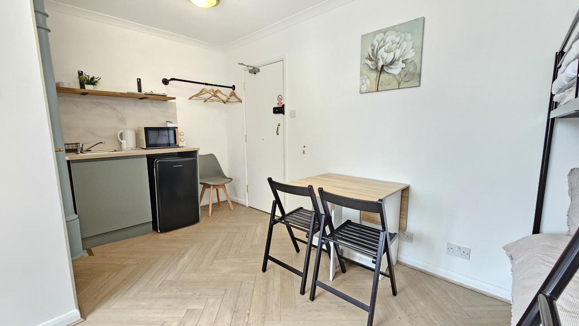 Newly Renovated Studios & Ensuite Rooms! - Camberwell Londra Dış mekan fotoğraf